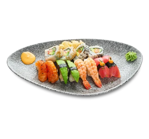 Eine Auswahl verschiedener Nigiri & Sushistücke für jeden Geschmack.Du wählst dein Sushi selbst – Stück für Stück, auf SushiYama-Art!